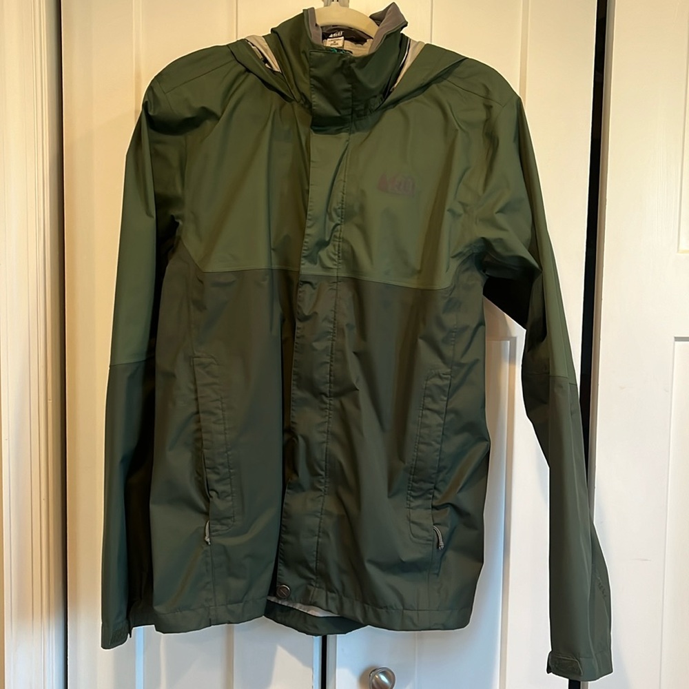 REI Co-op Rain Jacket | Men's Medium | Emerald/Forest Green
